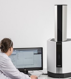 Anwendungsfreundliche Handhabung mittels der innovativen Software MALDI Solutions™